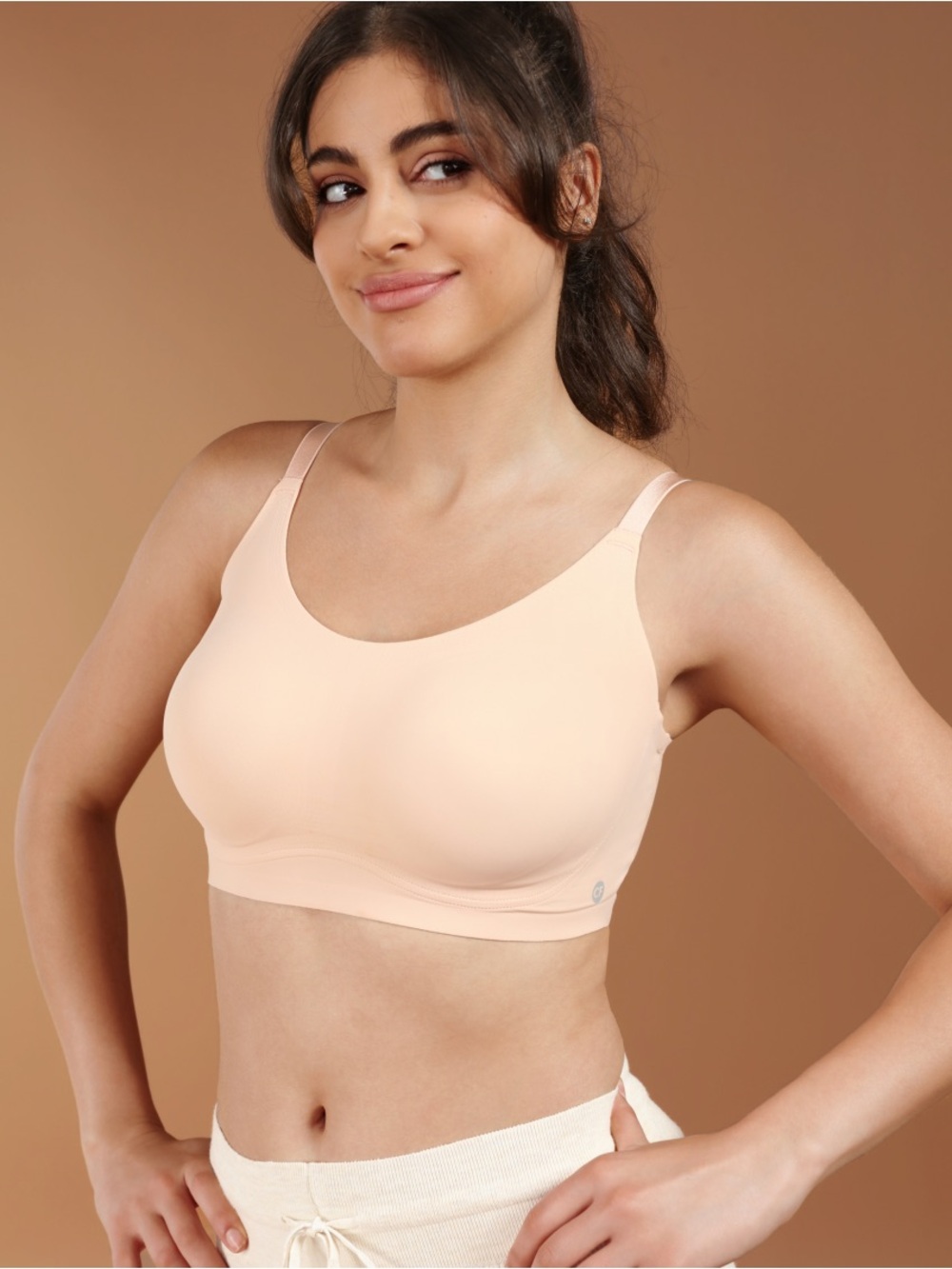 Comfelie Pullover Seamless Bra with Cross-back Design